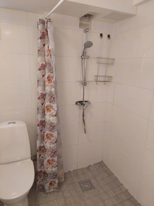 Laegenhet Pa Landet Naera Stan Apartment Jonsered Ngoại thất bức ảnh